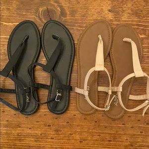 2 Pair of Sandals